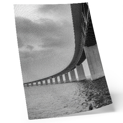 Lienzo decorativo moderno Un puente monumental en tonos grises.