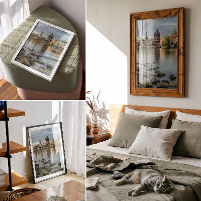 Lienzo decorativo moderno Un panorama pintoresco de la ciudad con un puente sobre el río.