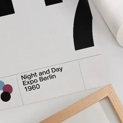 Lienzo decorativo moderno con diseño minimalista de grandes números en blanco y negro