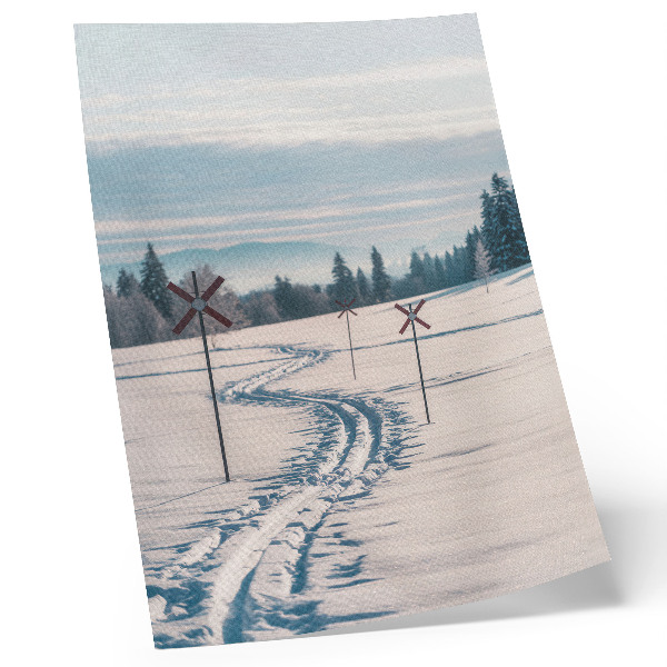 Póster Paisaje invernal, pistas de esquí, montañas, árboles, cielo