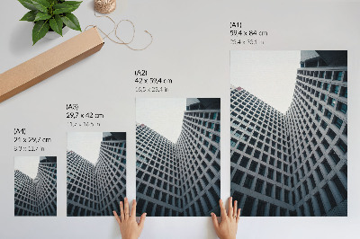 Póster con colores saturados Líneas verticales en la arquitectura moderna