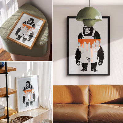 Lienzo decorativo moderno Un gorila con overol sobre un fondo naranja vibrante.