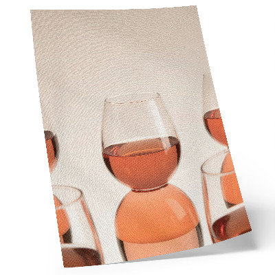Póster con colores saturados Vasos con líquido rosa sobre fondo claro