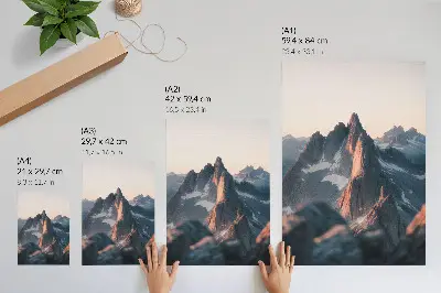 Lámina artística de alta calidad montañas a la luz del atardecer en tonos pastel