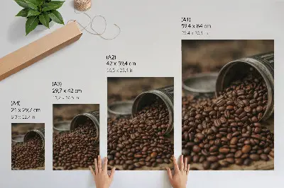 Póster con granos de café composición dispersa y colores saturados