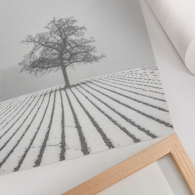 Póster Árbol en la nieve, paisaje invernal minimalista
