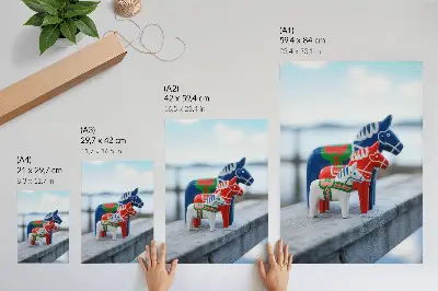 Póster de figuritas de caballos con colores saturados al estilo escandinavo
