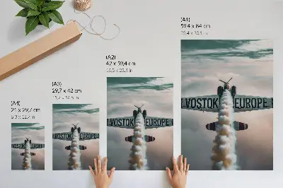 Lienzo decorativo moderno avión sobre las nubes con paleta de colores sobria y dinamismo
