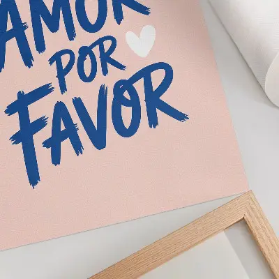 Lienzo decorativo moderno con diseño de letras de corazón sobre fondo pastel