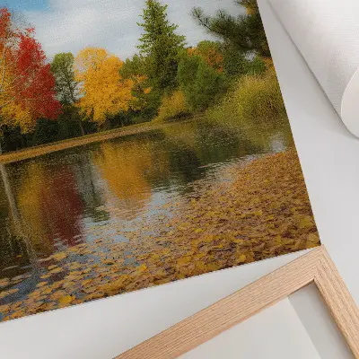 Póster de árboles junto al lago diseño con colores saturados en ambiente otoñal