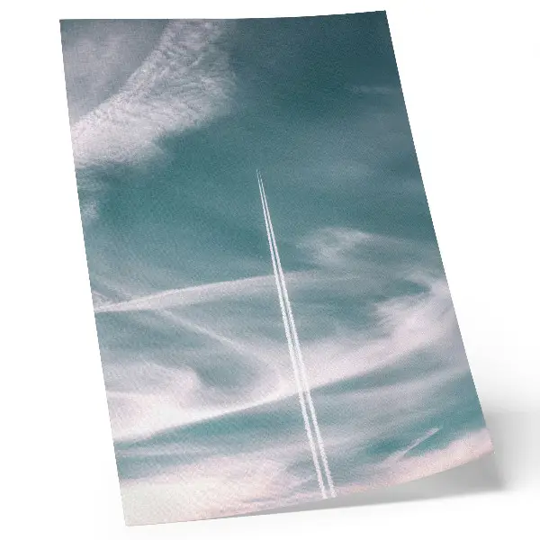 Póster de inspiración de libertad con rayo de cielo azul con colores saturados