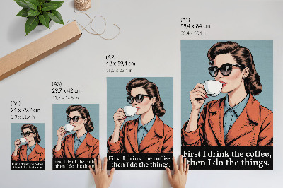 Lámina artística de alta calidad Mujer retro con café, letras motivacionales