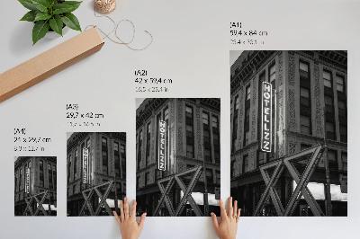 Póster con colores saturados Arquitectura en blanco y negro con luces de neón de hotel.