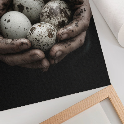 Póster Manos terrosas y huevos de codorniz llenos de contraste