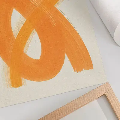 Póster de pinceladas abstractas de color naranja intenso con colores saturados