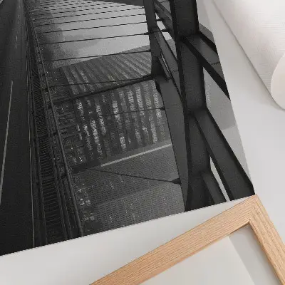 Lámina para cuadro puente de la ciudad con edificios majestuosos de elegancia austera