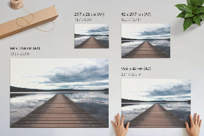 Arte de pared Un pintoresco muelle junto al lago con vistas a las montañas.