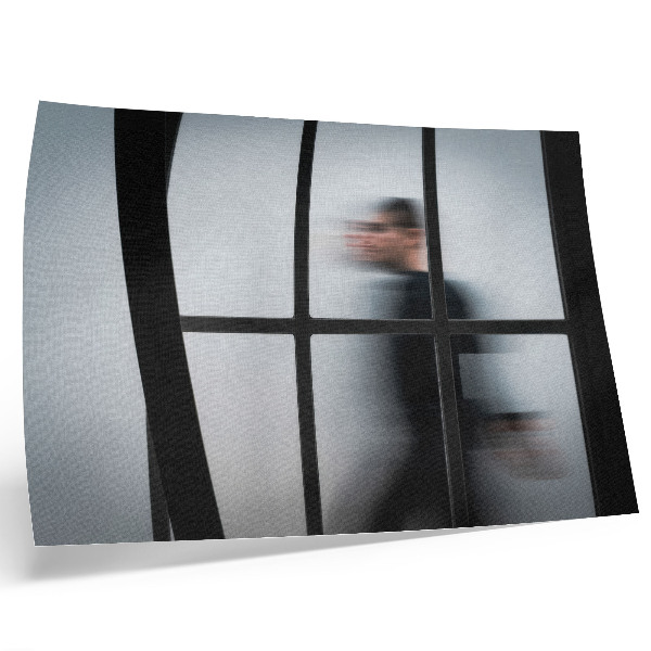 Arte de pared Silueta negra tras un marco de cristal, minimalismo gris.