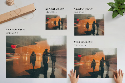 Lámina para cuadro La ciudad al atardecer, reflejos de color naranja neón.