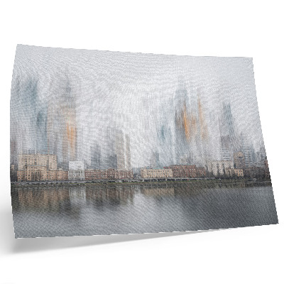 Póster Reflejo pastel de la modernidad en la ciudad brumosa