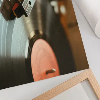 Póster de gramófono con ambiente musical vintage y nostálgico