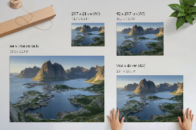 Lámina para cuadro Montañas y una bahía tranquila con casas coloridas.