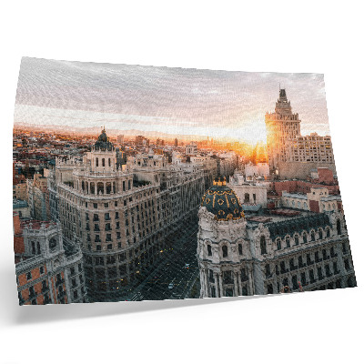 Arte de pared Una ciudad nocturna con una arquitectura majestuosa.