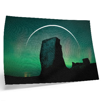 Lámina para cuadro Cielo nocturno, rocas, tonos verdes, atmósfera cósmica