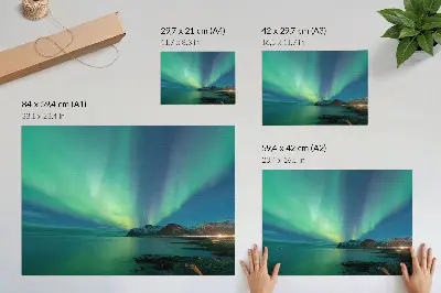 Póster aurora boreal sobre el mar con atmósfera mágica