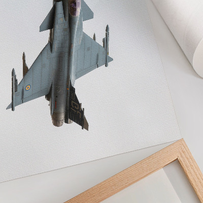 Lámina para cuadro Un moderno avión de combate en vuelo contra el cielo.