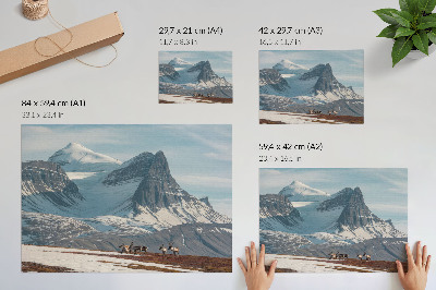 Lámina para cuadro Paisaje invernal pintoresco con renos y montañas.