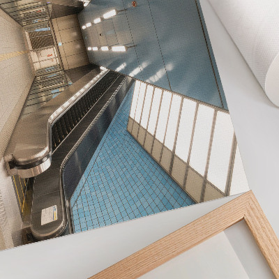 Arte de pared Escaleras modernas con azulejos azules y simetría