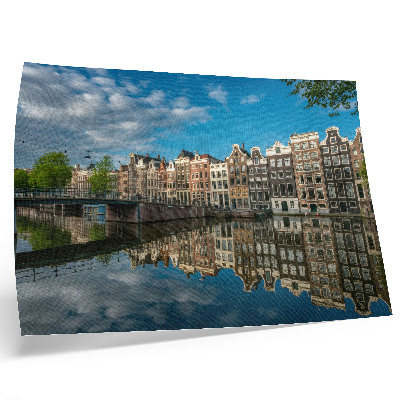 Arte de pared Seductoras casas de vecindad reflejadas en el agua del canal.