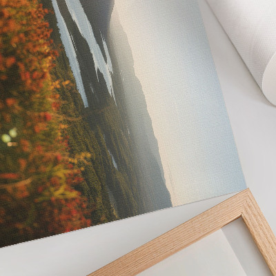 Póster Flores, montañas, río, puesta de sol, ambiente tranquilo