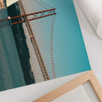Lámina para cuadro Un puente y veleros sobre el agua en tonos pastel.
