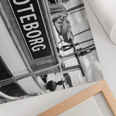 Póster Detalle de un barco retro en blanco y negro.
