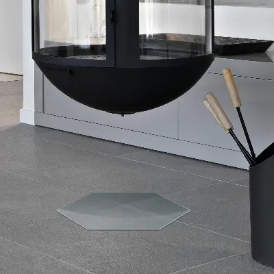 Placa de protección para estufa semitransparente con forma hexagonal