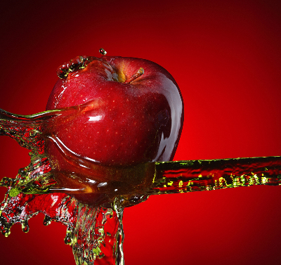 Estor enrollable en color manzana roja en las profundidades