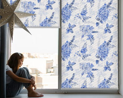 Modern roller blind en color flores azules