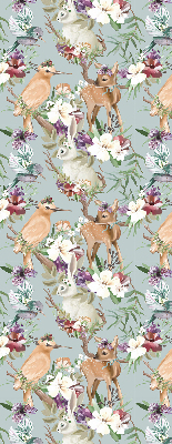 Modern roller blind con diseño de corzos, aves y conejos
