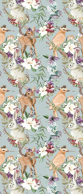 Modern roller blind con diseño de corzos, aves y conejos