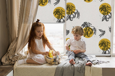 Modern roller blind con estampado de frutas y círculos amarillos