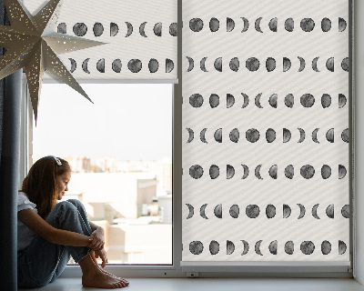 Estor enrollable para ventana con diseño de fases lunares
