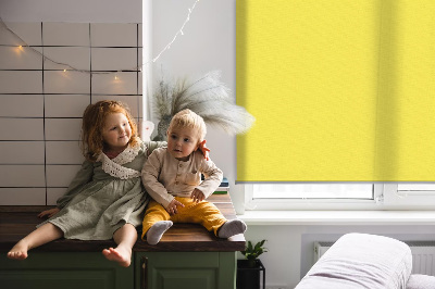 Modern roller blind en color amarillo