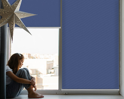 Modern roller blind en color azul marino