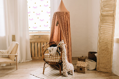 Modern roller blind con cejas dibujadas y puntos decorativos