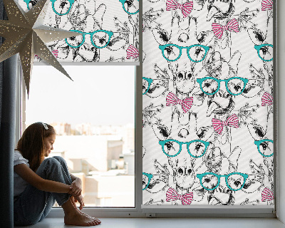 Modern roller blind con diseño de jirafa con gafas