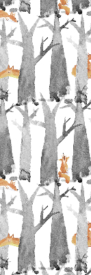 Estor enrollable para ventana con estampado de árboles grises y zorros rojos