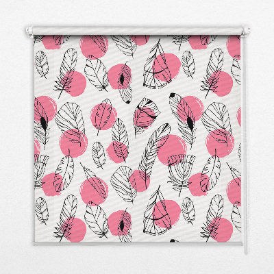 Estor enrollable con estampado de plumas y puntos rosas