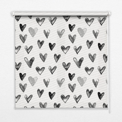 Modern roller blind con estampado de corazones negros